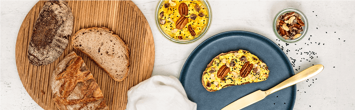 Veganer Curry Cashew Dattel Dip