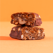 mymuesli Bio Protein Müsliriegel Salted Caramel ausgepackt