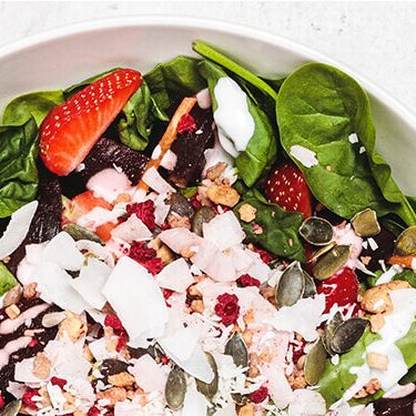Blattspinat Salat mit Feta