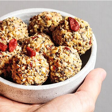 Power Balls in einer Schüssel