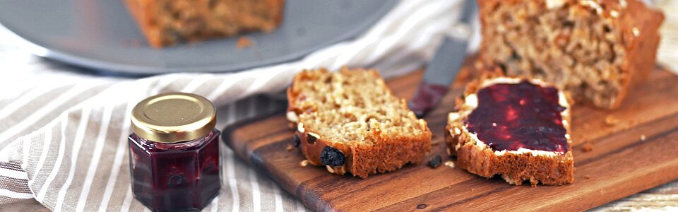 Selbst gebackenes MüEslibrot