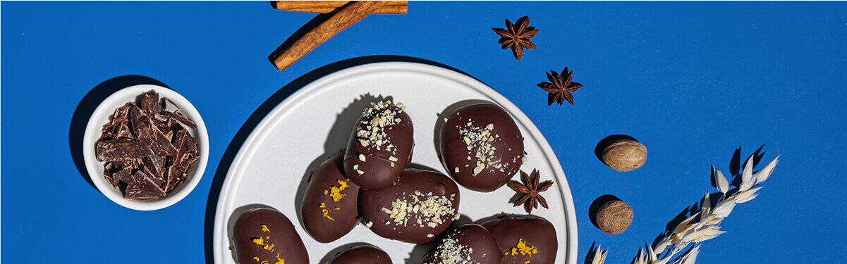 Würzige Lebkuchen auf einem Teller