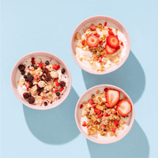 mymuesli Bio Sommer Mini Müslis mit 3 Müsli Sorten: Raspberry Yoghurt Cookie, Sommer Müsli und Pink Strawberry Crunch