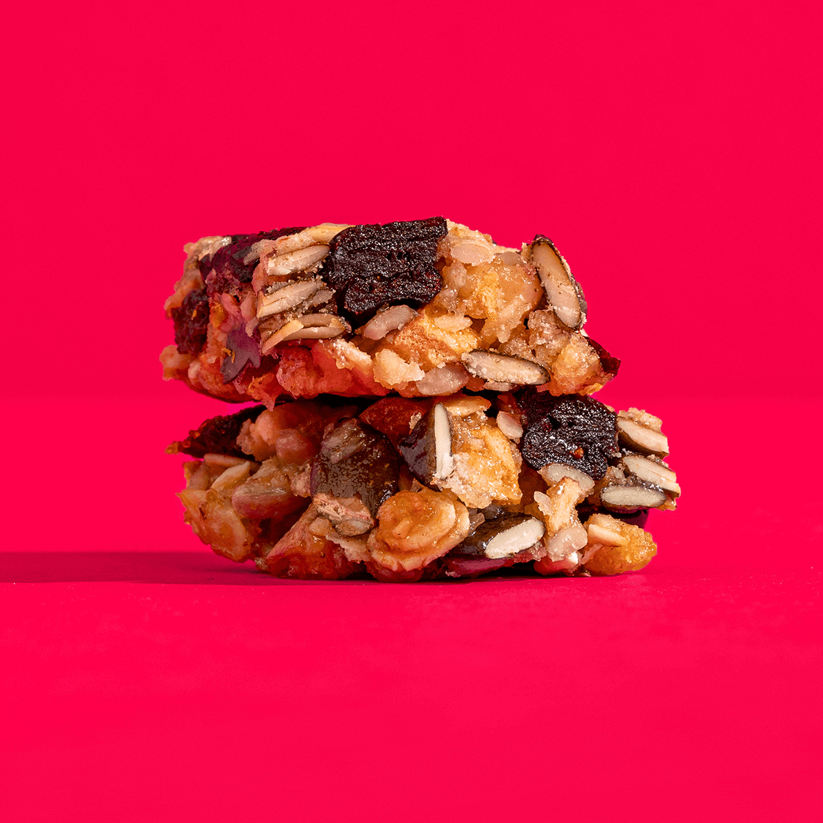 mymuesli Bio Cranberry Pistachio Müsliriegel durchgeschnitten