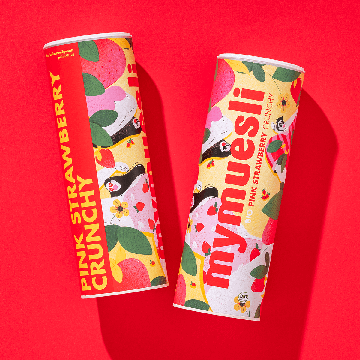 mymuesli Bio Pink Strawberry Crunchy Dose von Vorne und der Seite