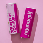 mymuesli Bio Wildberry Yoghurt Müsli Dosen von Vorne und der Seite