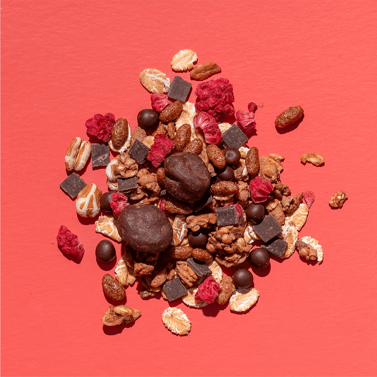 mymuesli Bio Raspberry Dark Choc Müsli mit Kakao Quinoa Crunchy, Dinkelflocken, Dunkle Cranberry Chocs, Dunkle Schoko Dinkelbällchen, Dunkle Schokolade, Gepuffter Dinkel, gefriergetrockneten Himbeeren