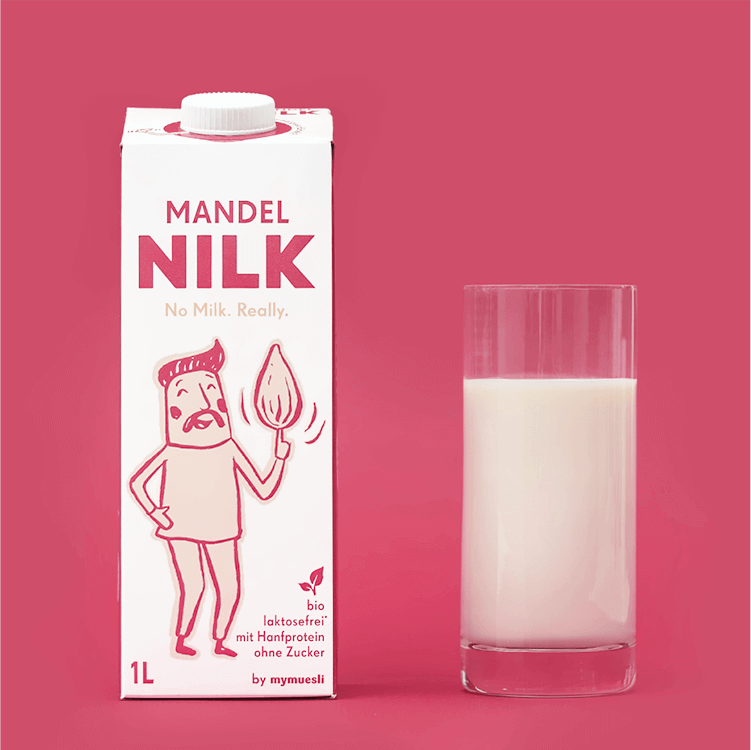 Mandel Nilk verfeinert mit Kakao, Banane und Espresso