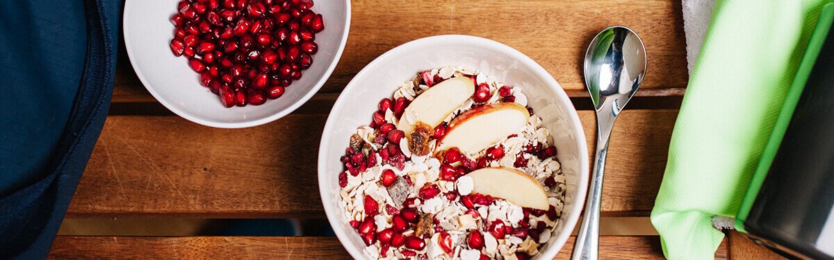 Bio-Müsli mit wenig Kohlehydraten und viel Protein.
