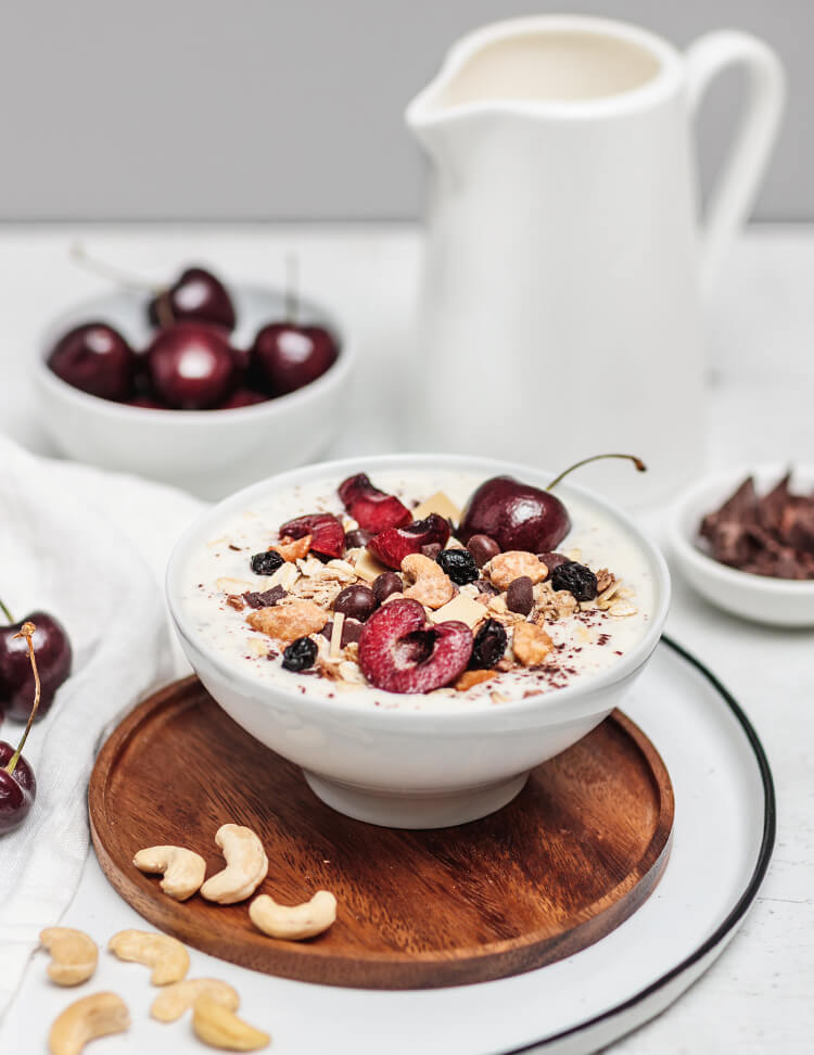article1a-cherrystracciatella.jpg