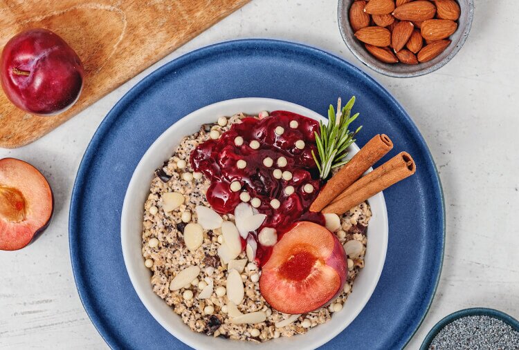 article3b-muesli-porridge-pflaume-mohn.jpg