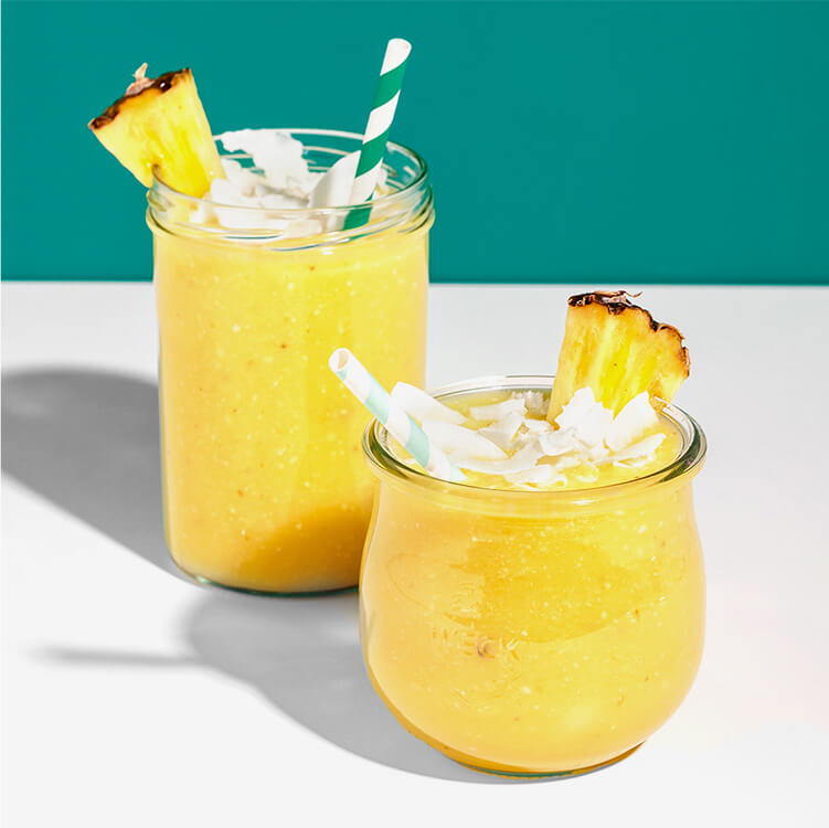 Pina Colada Smoothie – mit Ananas und Kokos verfeinert